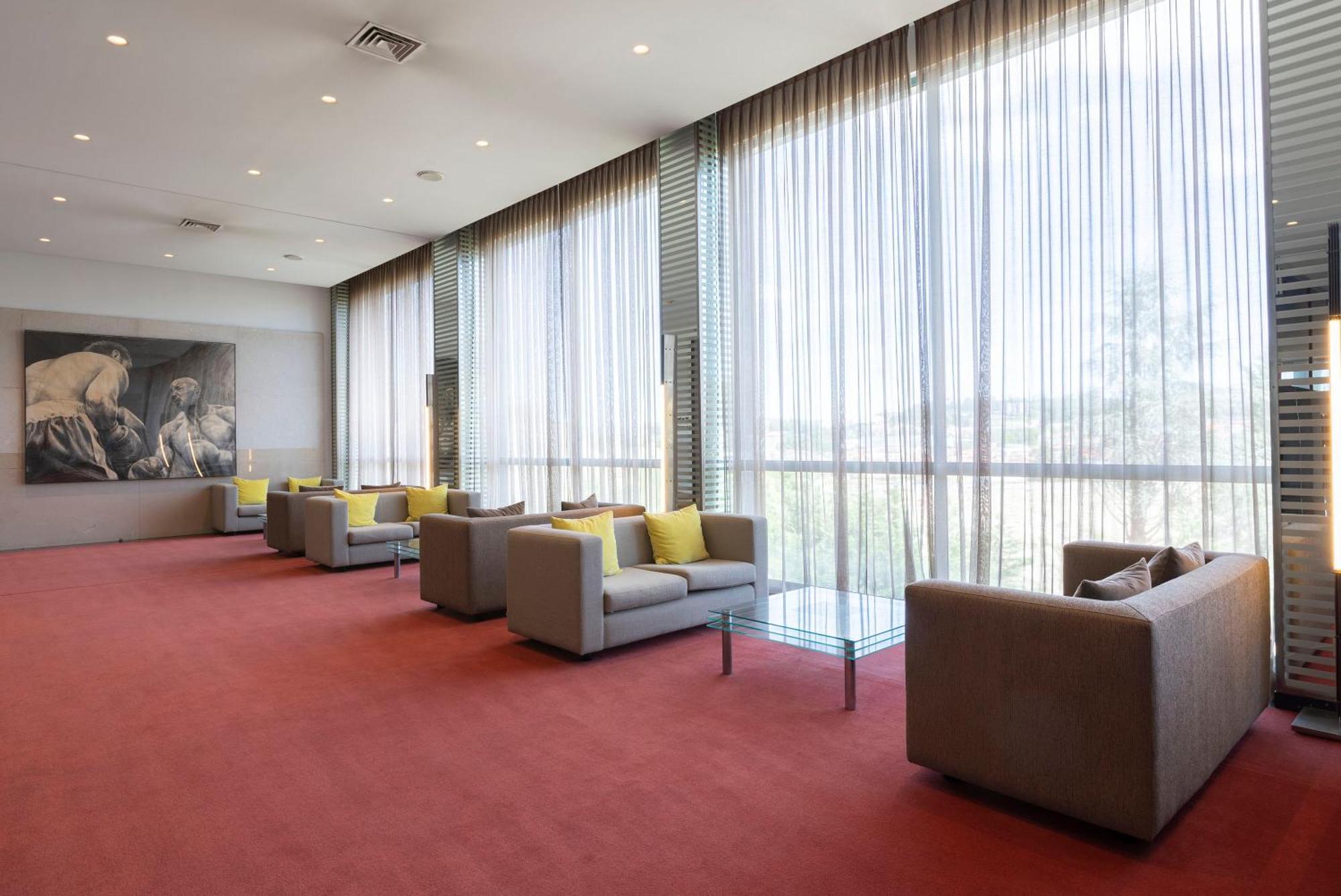 Hotel De Guimaraes Business & Spa ภายนอก รูปภาพ