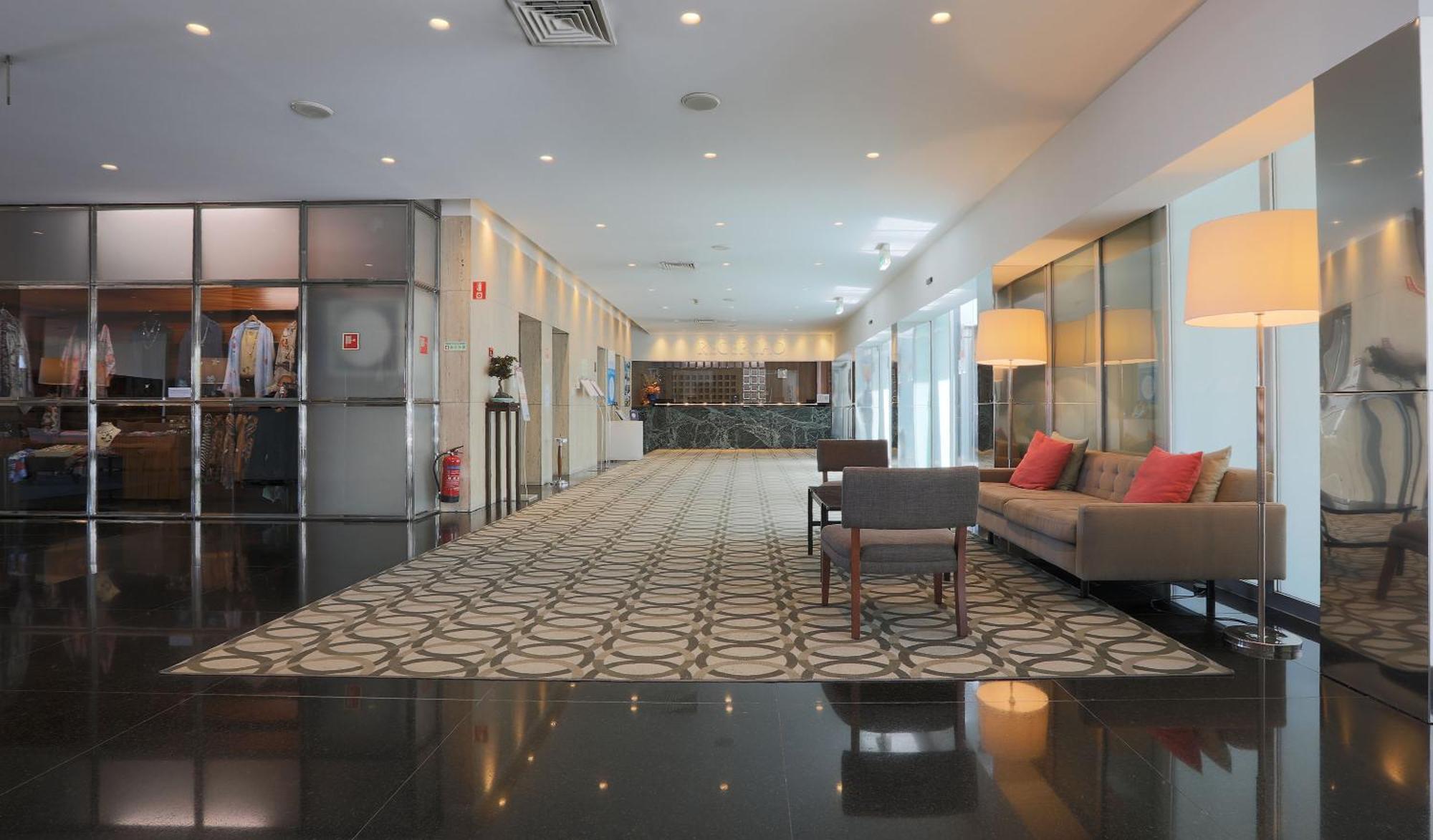 Hotel De Guimaraes Business & Spa ภายนอก รูปภาพ