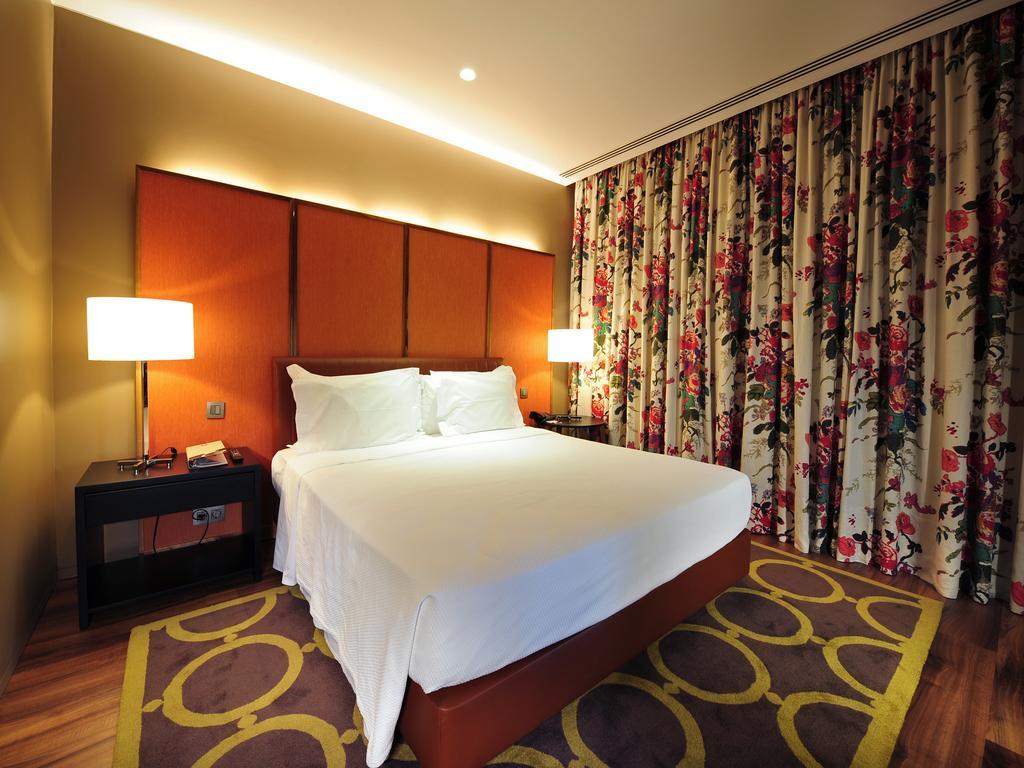 Hotel De Guimaraes Business & Spa ภายนอก รูปภาพ