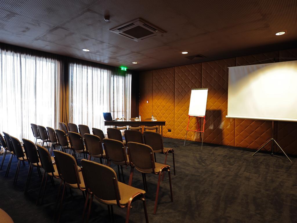 Hotel De Guimaraes Business & Spa ภายนอก รูปภาพ