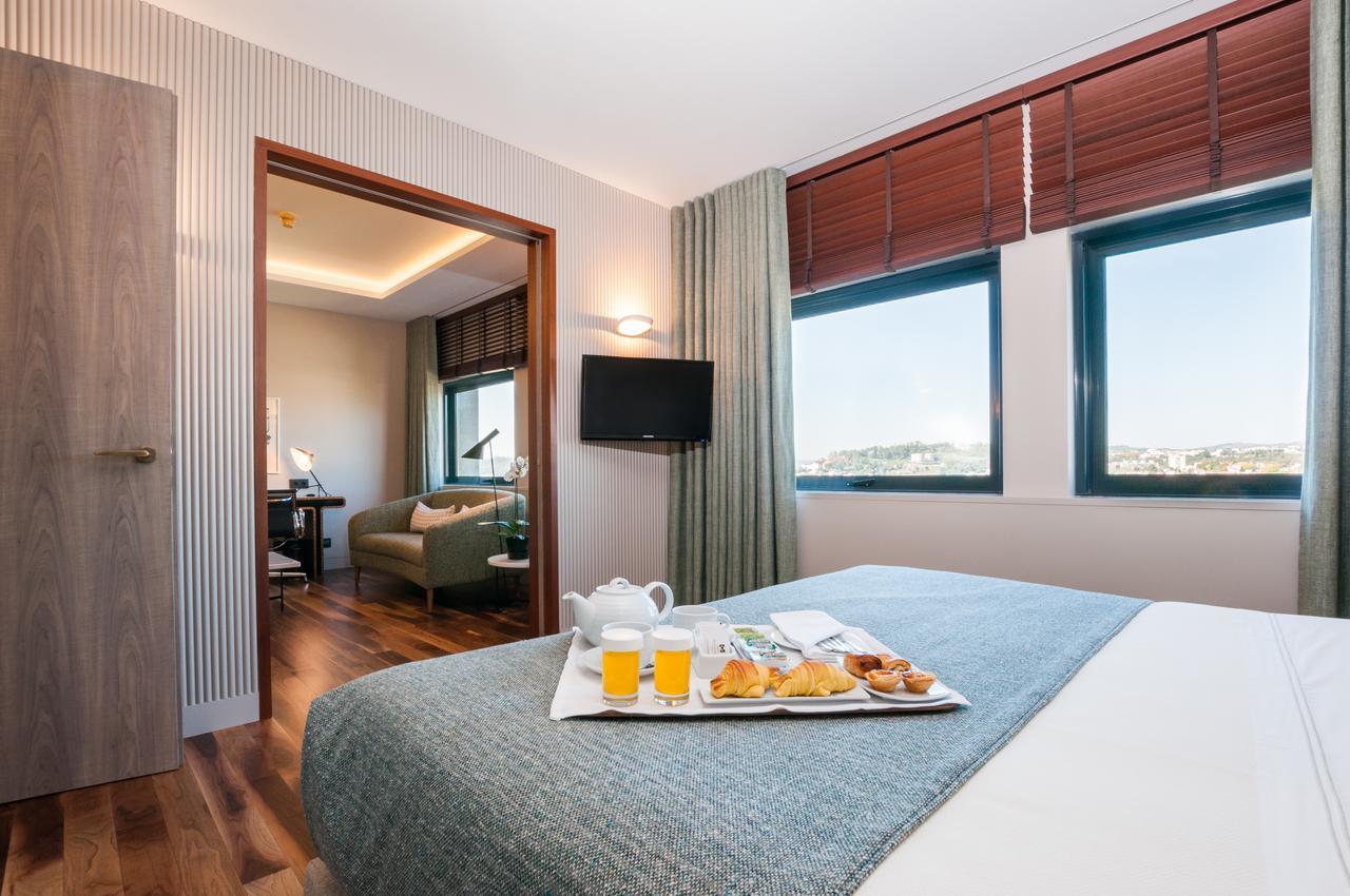 Hotel De Guimaraes Business & Spa ภายนอก รูปภาพ