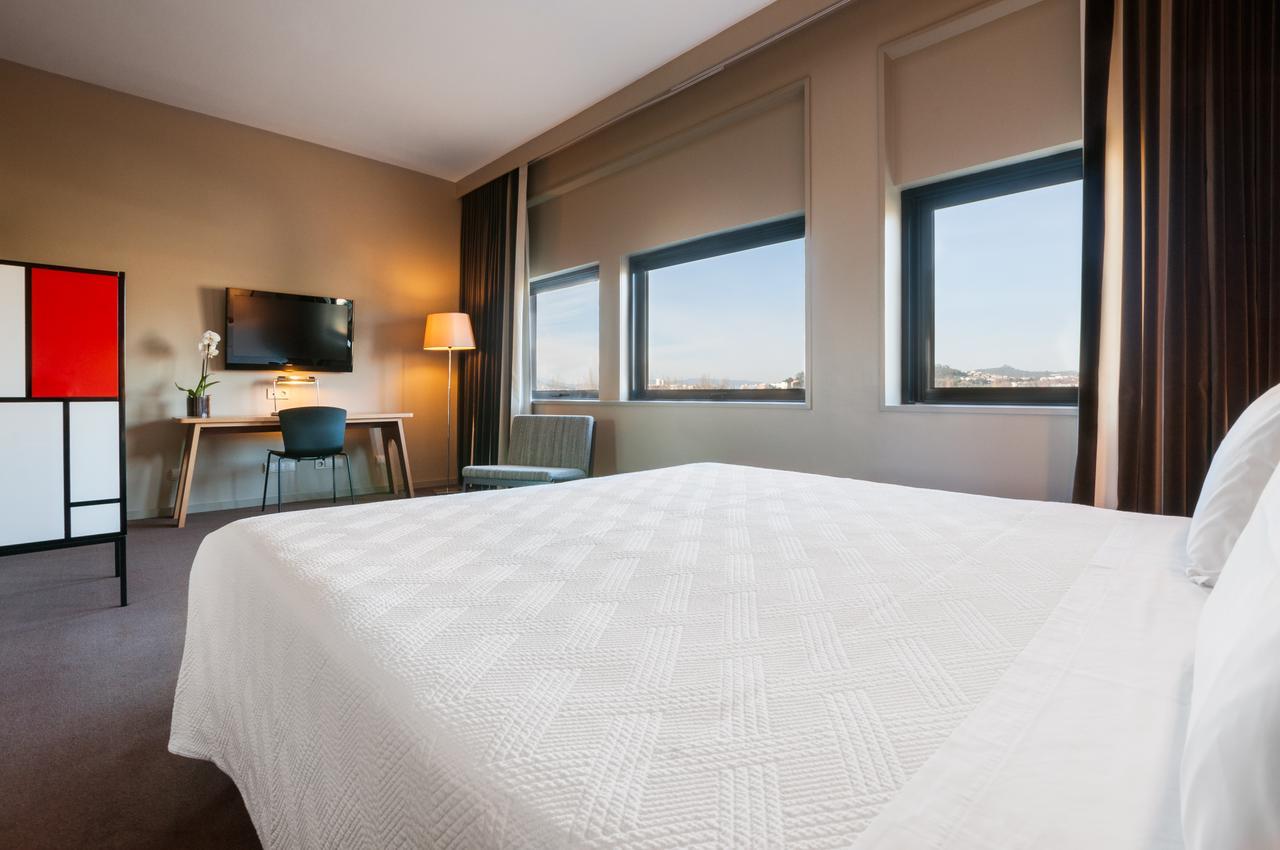 Hotel De Guimaraes Business & Spa ภายนอก รูปภาพ